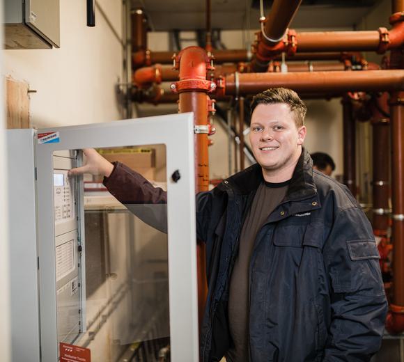 Brandmeldsystemen Servicemonteur Sprinkler Brandmeld Monteur Pompkamer 4